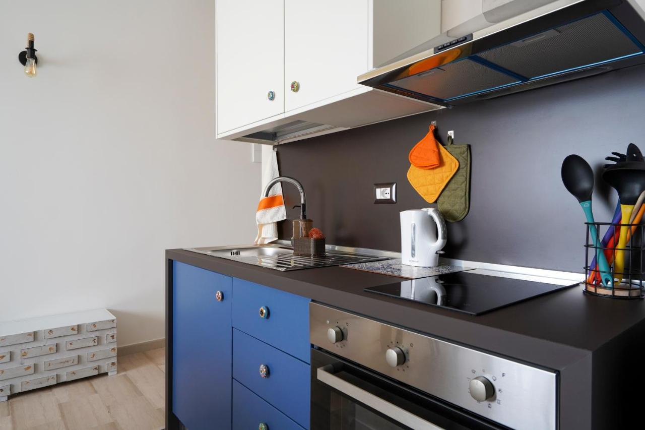 Mediterranea Apartment- Central Station - Free Wifi&Netflix บารี ภายนอก รูปภาพ